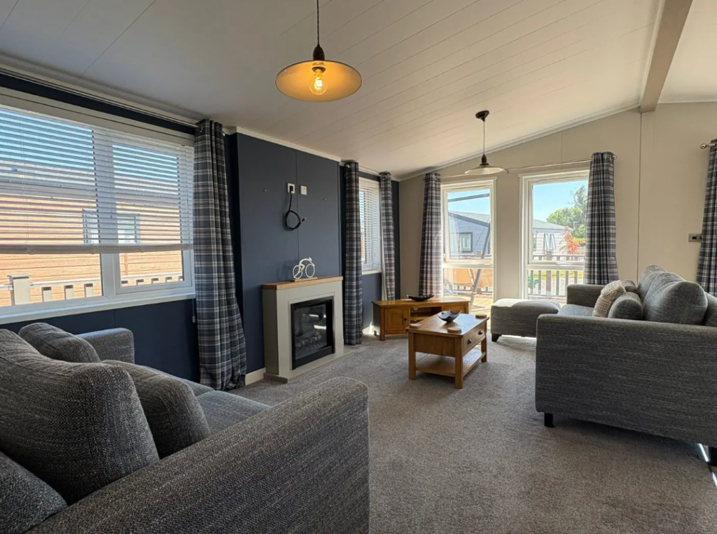House in York - View 4