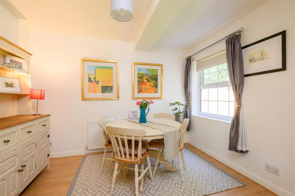 House in York - View 5