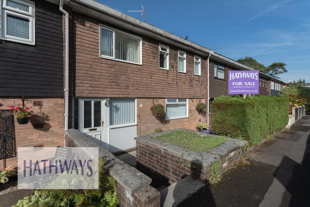 3 Bedroom Terraced in NP44 8UT