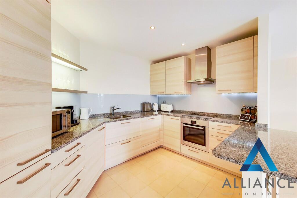 Three Colt Street, London, E14 - View 6