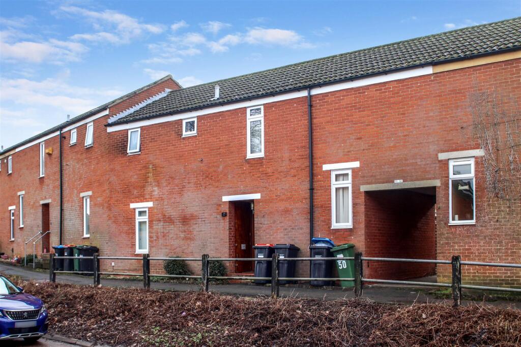 Main image of property: Hartley, Great Linford, Milton Keynes