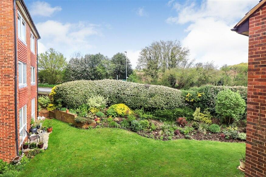 Additional image 6 of Roundwood Lane, Harpenden, AL5