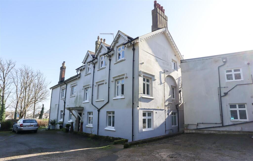 Main image of property: Quarry Hill, St. Leonards-On-Sea