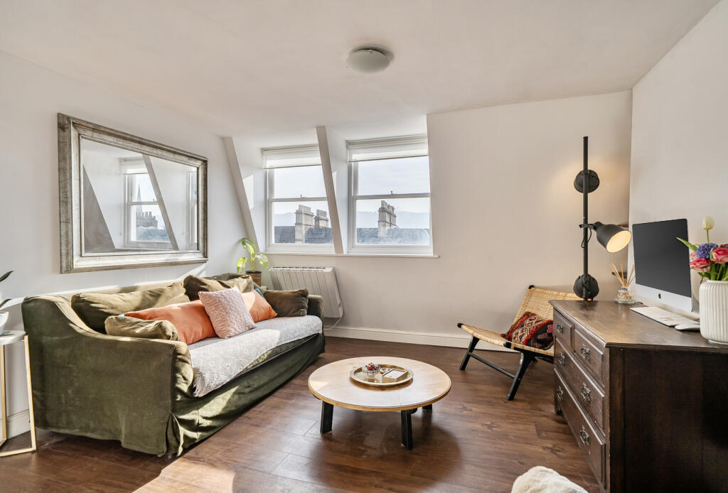 Main image of property: Fountain Buildings, Bath, Somerset, BA1