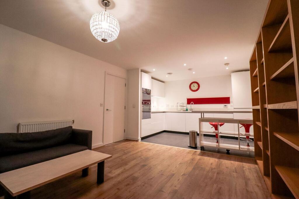 Apartment in Cambridge - More