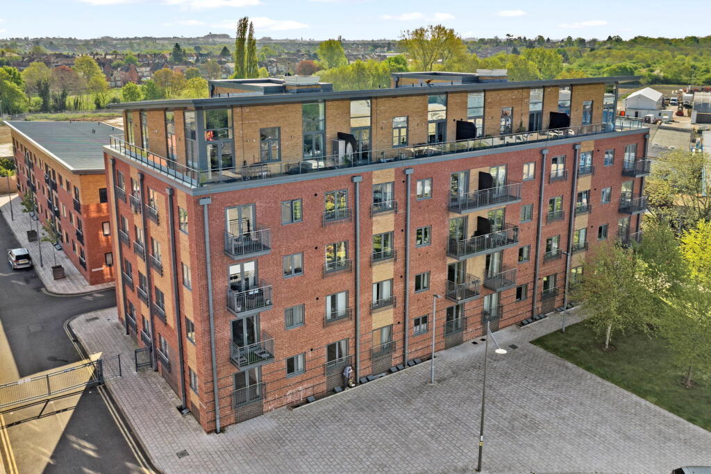Main image of property: Flat 18, Lockwheel House, 4 Woodhouse Close, Worcester. WR5 3FT