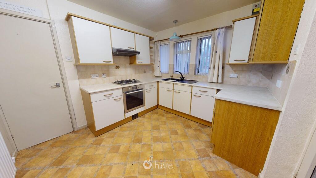 Hatchell Drive, Bessacarr, Doncaster, DN4 photo 2