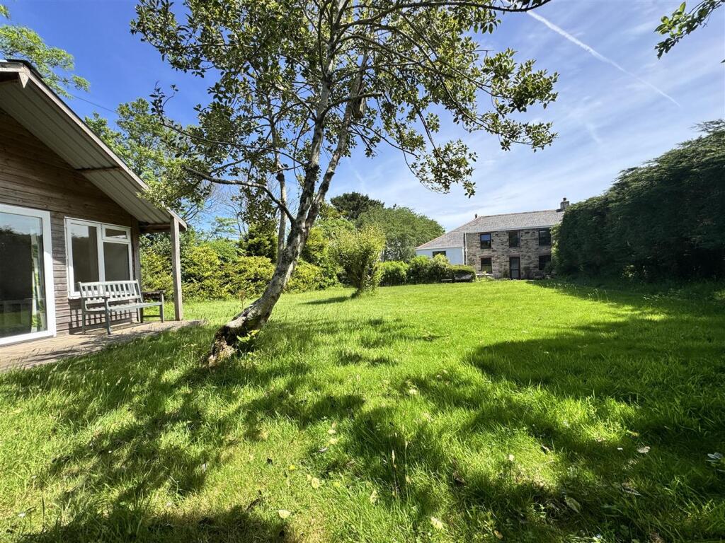 Main image of property: Penhallow, Truro