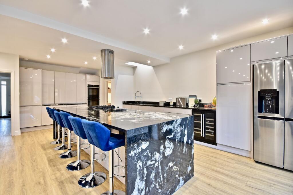 Main image of property: Links Road, Ashtead, KT21