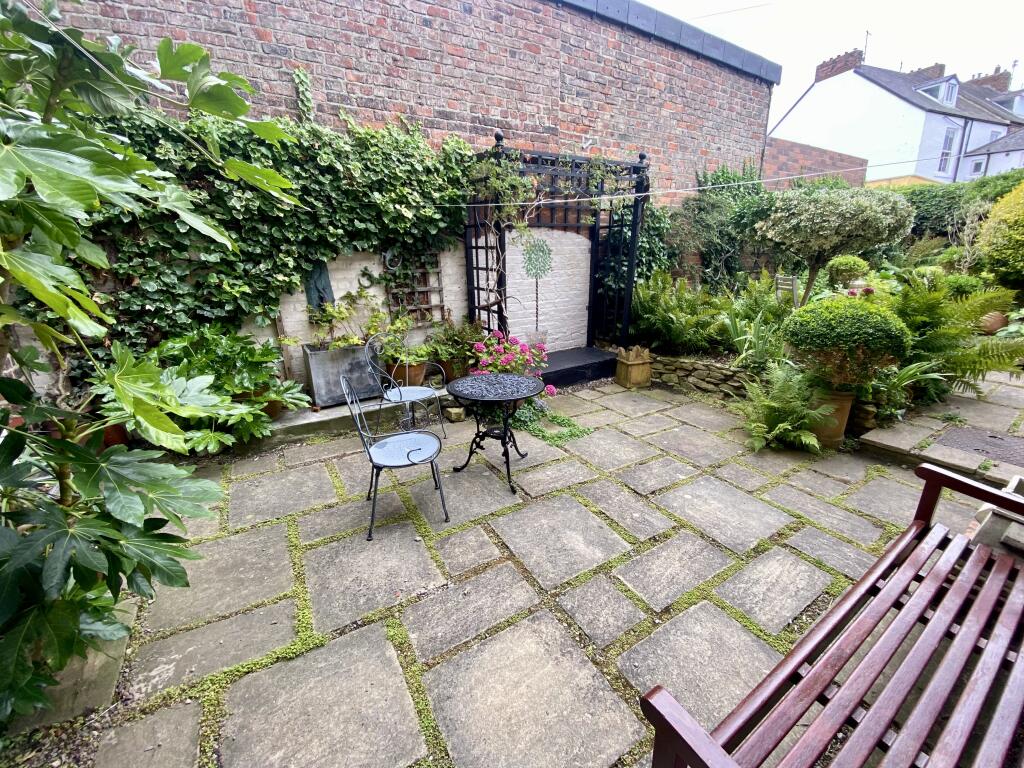 Property photo 9