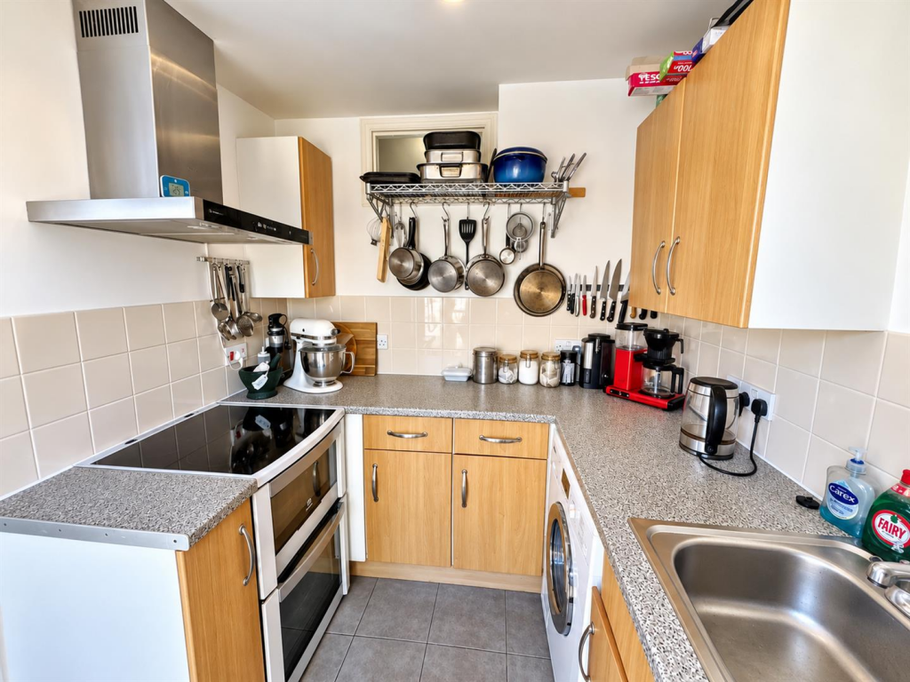 House in Truro, Ruan Lanihorne - View 5