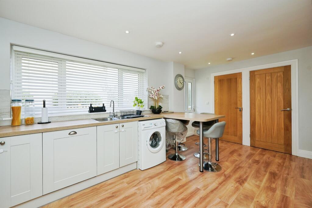House in Tonbridge - View 4
