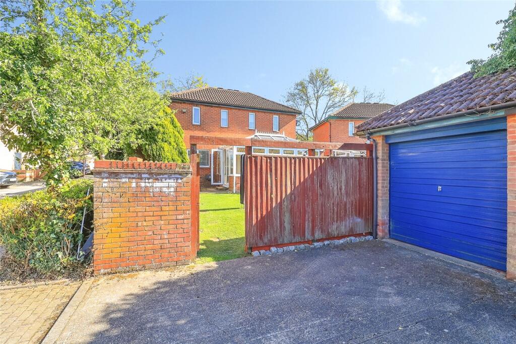 Main image of property: Quantock Crescent, MILTON KEYNES, Buckinghamshire, MK4
