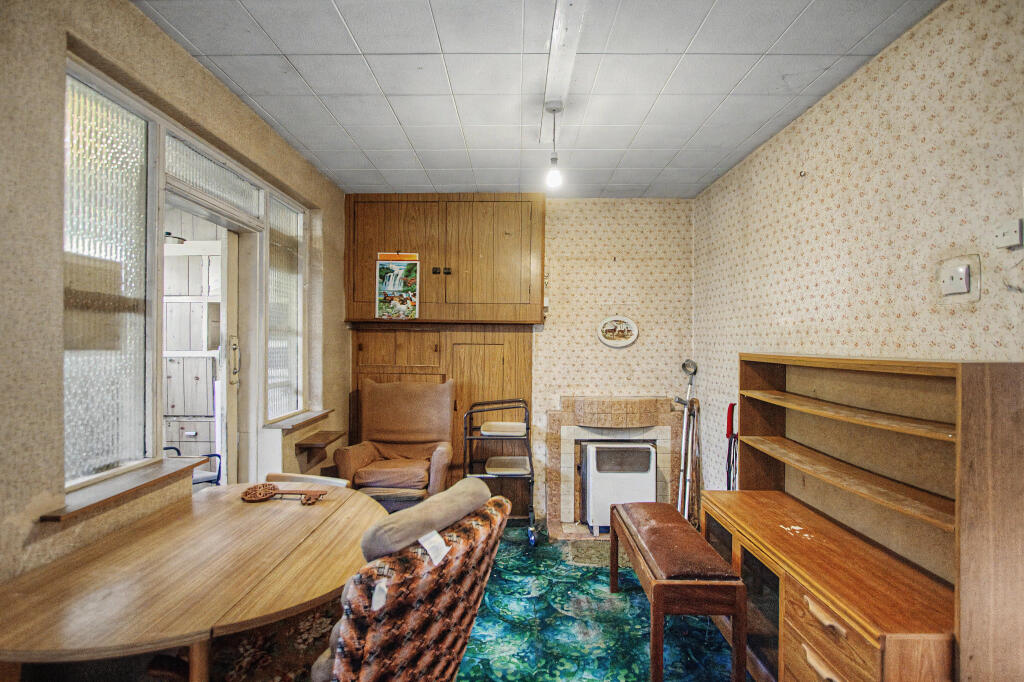 House in Enfield - View 5