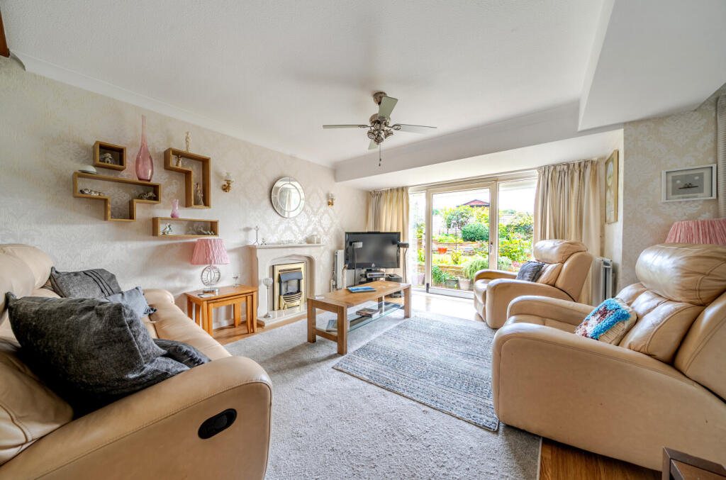 House in Southampton - View 2