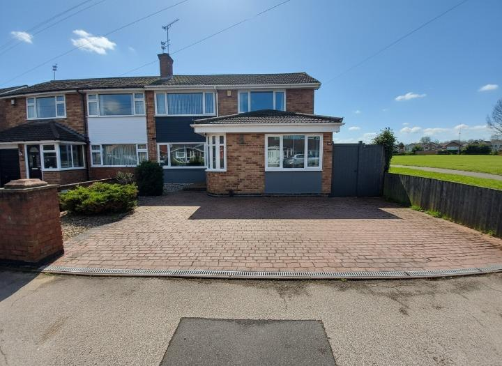 Main image of property: Sherbourne Avenue, Poplar Farm, Nuneaton