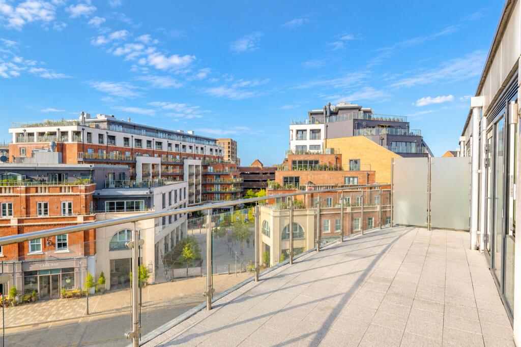 Apartment in Maidenhead, Fishery - View 5