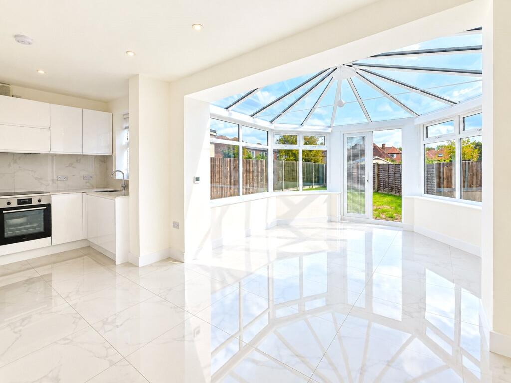 House in London, Royal Borough of Greenwich - View 4