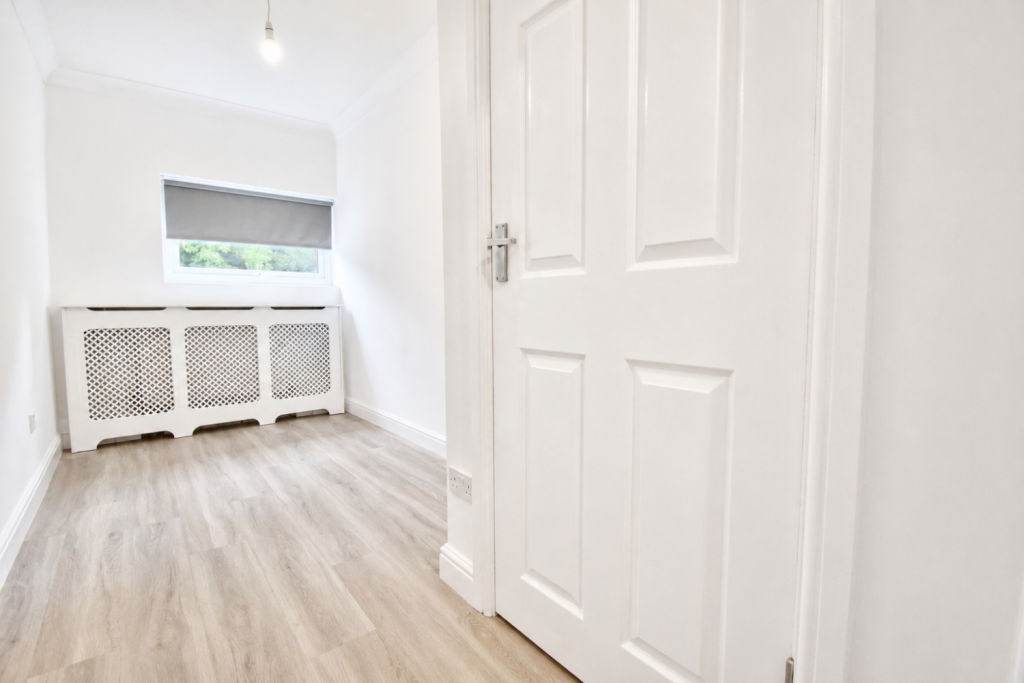 Lone Pine Court, Brixworth, Northampton NN6 9EH - More