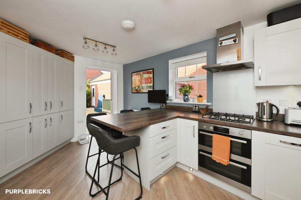 House in Stevenage - View 2
