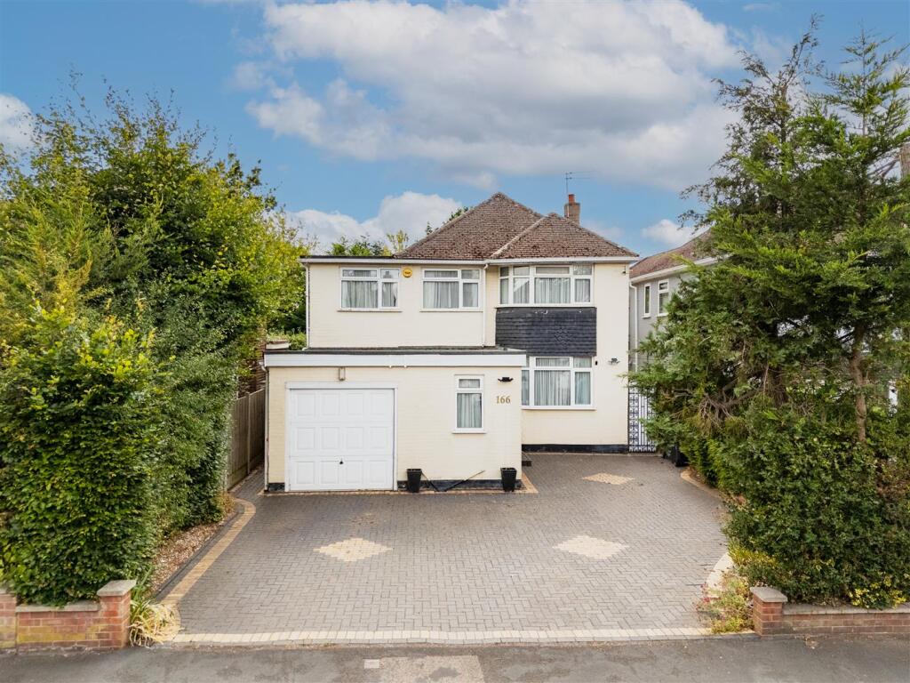 Main image of property: Landor Road, Whitnash, Leamington Spa