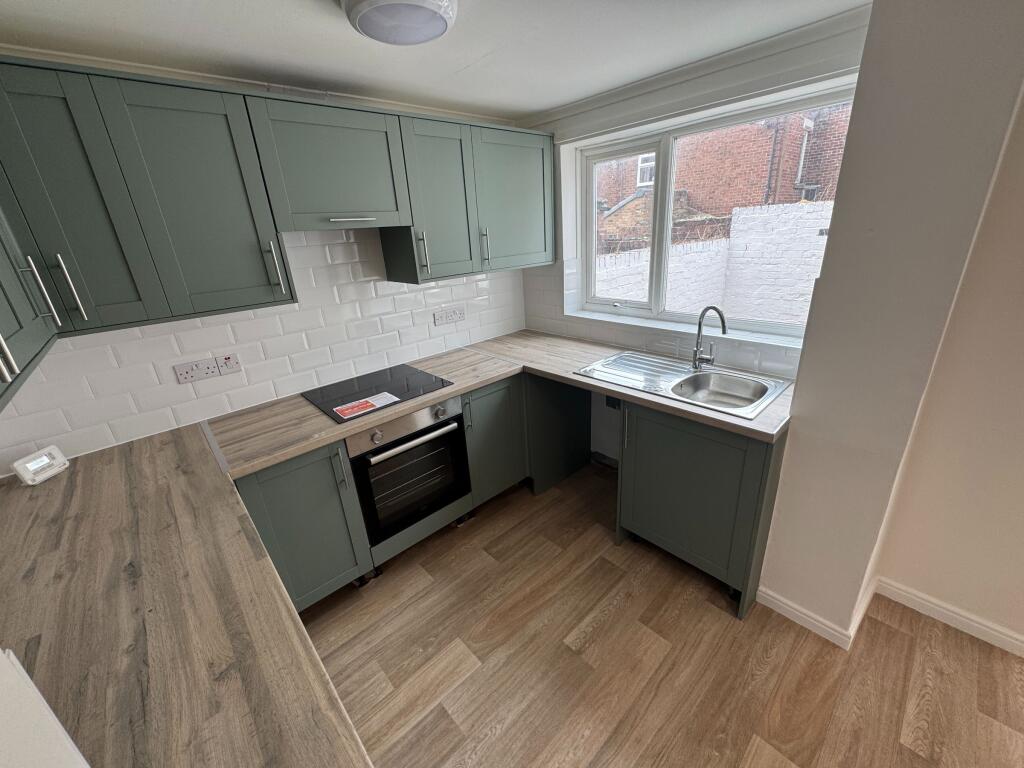 House in Darlington, Harrowgate Hill, Whinfield - View 4