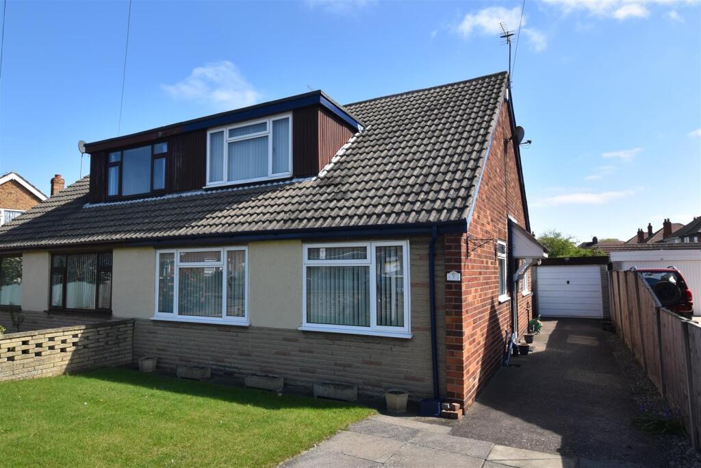 Main image of property: The Parkway, Snaith, Goole
