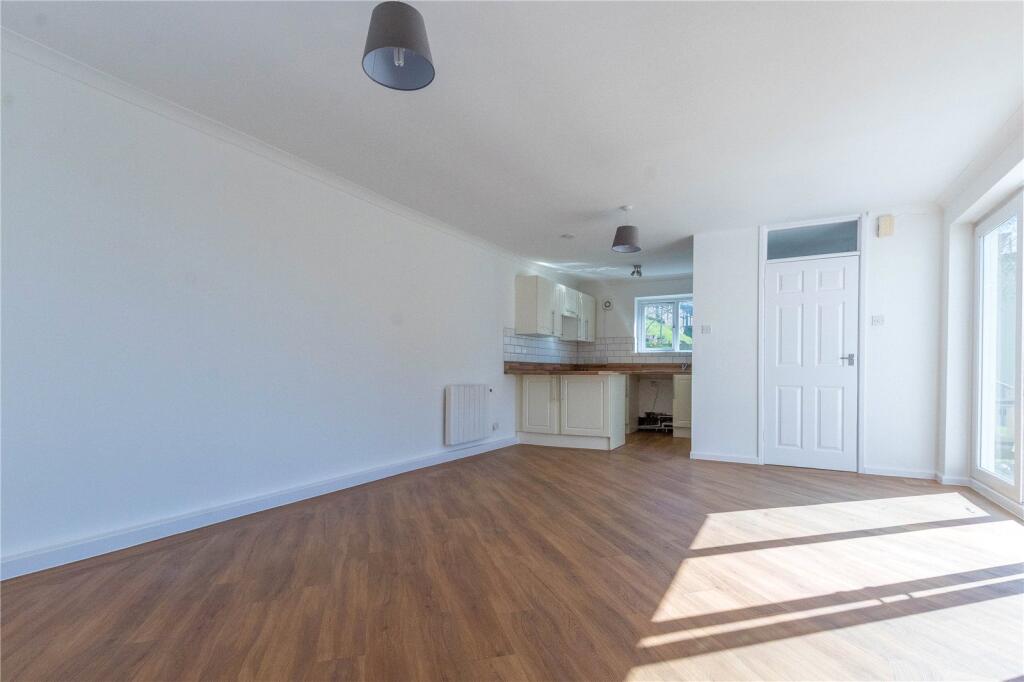 House in Weston-super-Mare, Worlebury - More