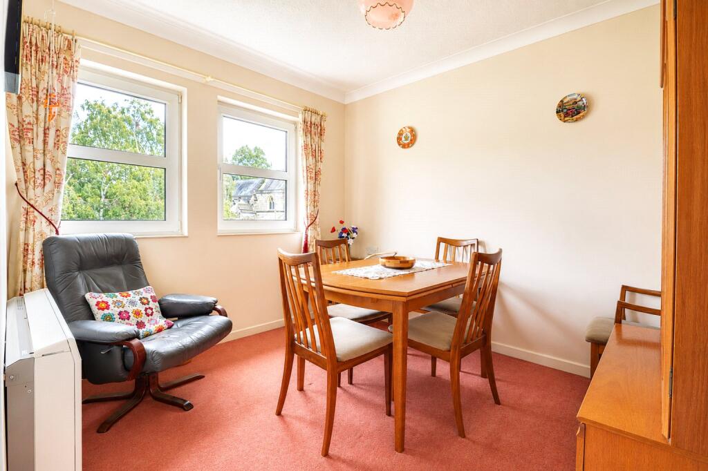 Apartment in Exeter - View 4