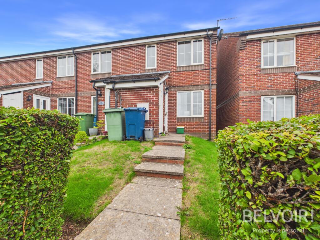 Main image of property: Navigation Loop, Stone, ST15