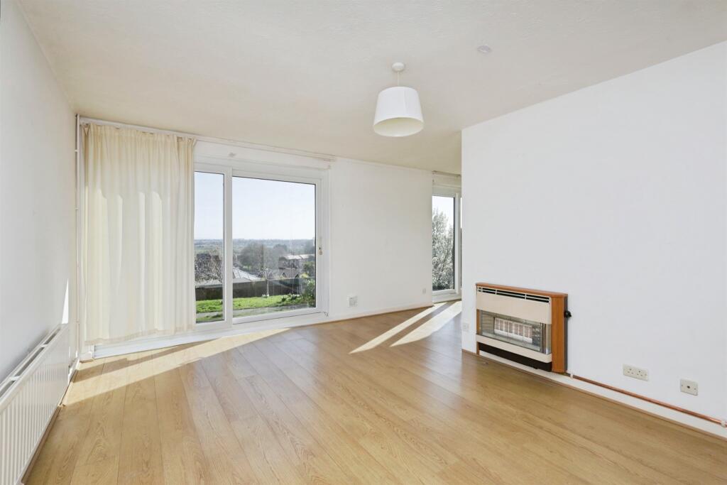 Pococks Road, Eastbourne photo 4