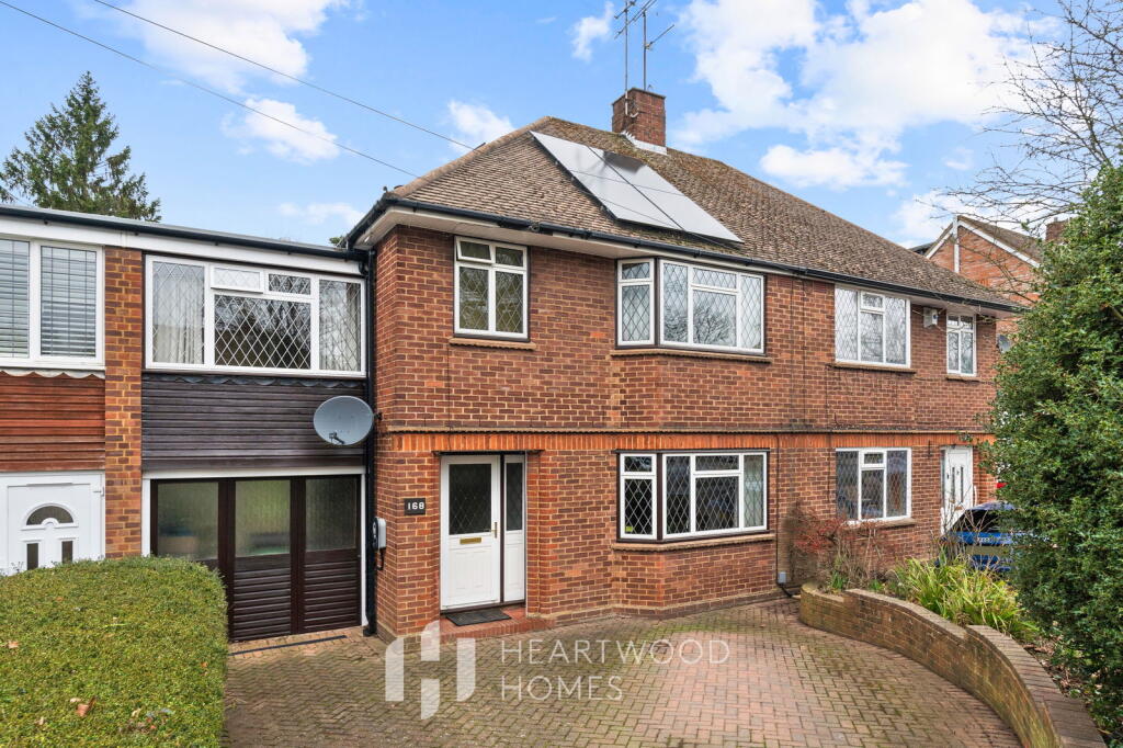 Main image of property: Beech Road, St Albans, AL3 5AX