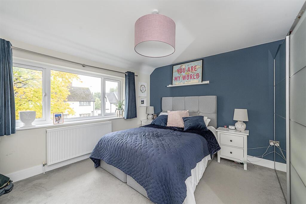 House in Harpenden, Southdown - View 5