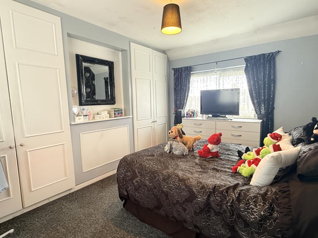 House in Gillingham, Twydall - View 5