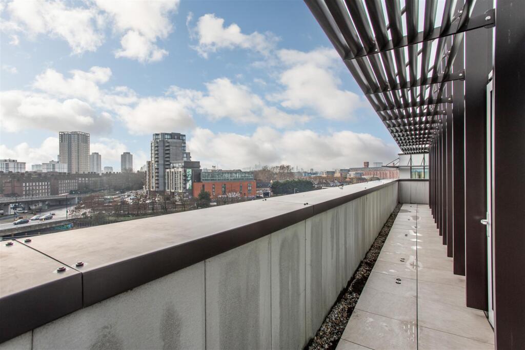 Main image of property: Legacy Wharf, Stratford, E15