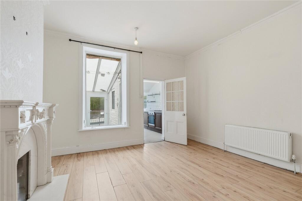 Manchester Road, Accrington, Lancashire, BB5 photo 4