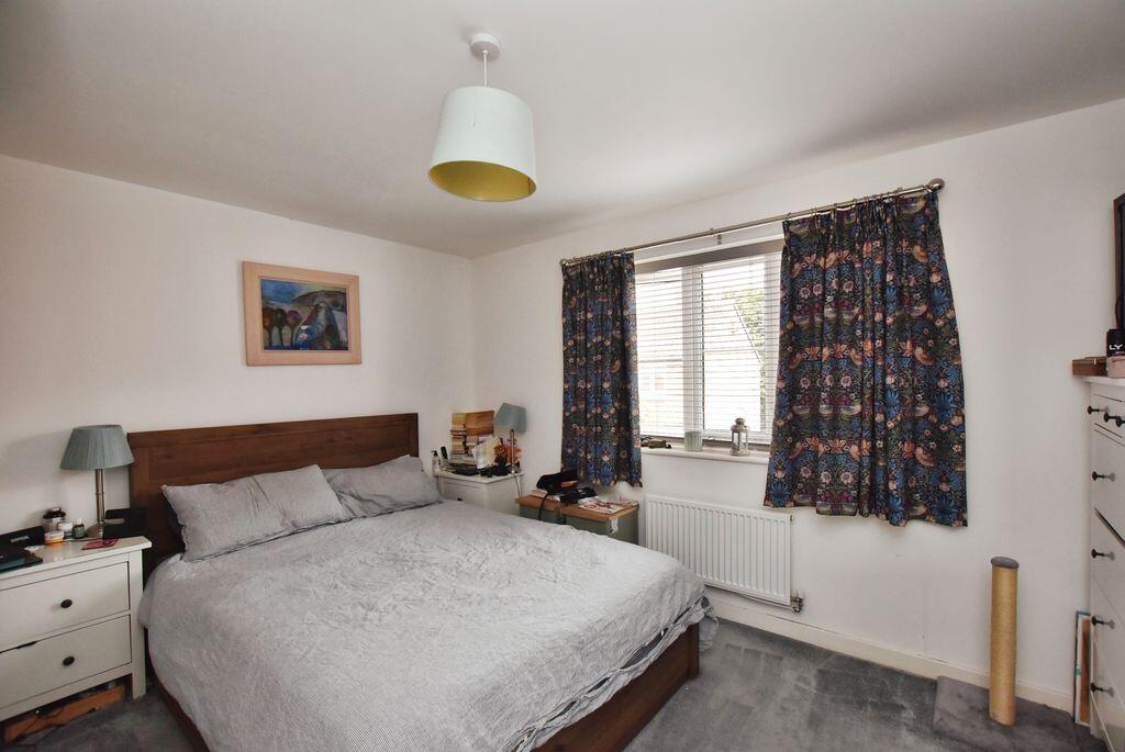 House in Salisbury, Wiltshire - More
