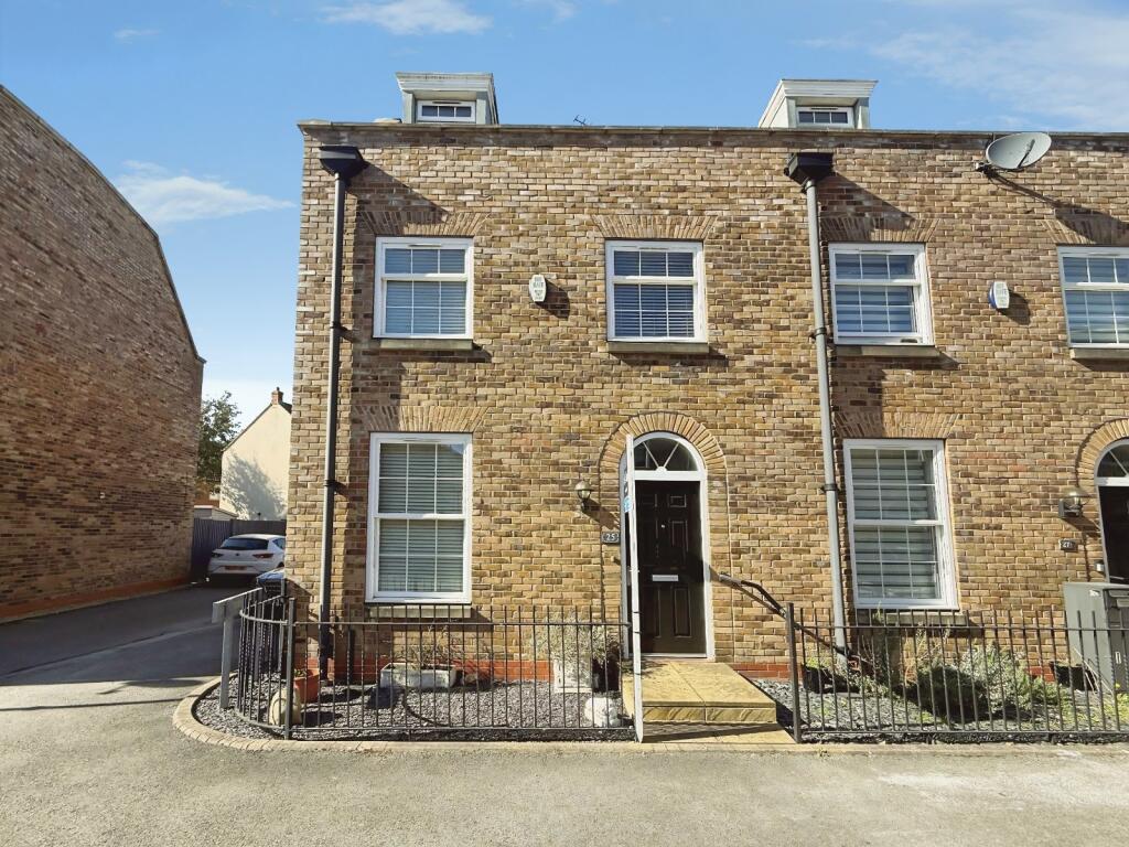 Main image of property: Peterson Drive, New Waltham, Grimsby, Lincolnshire, DN36