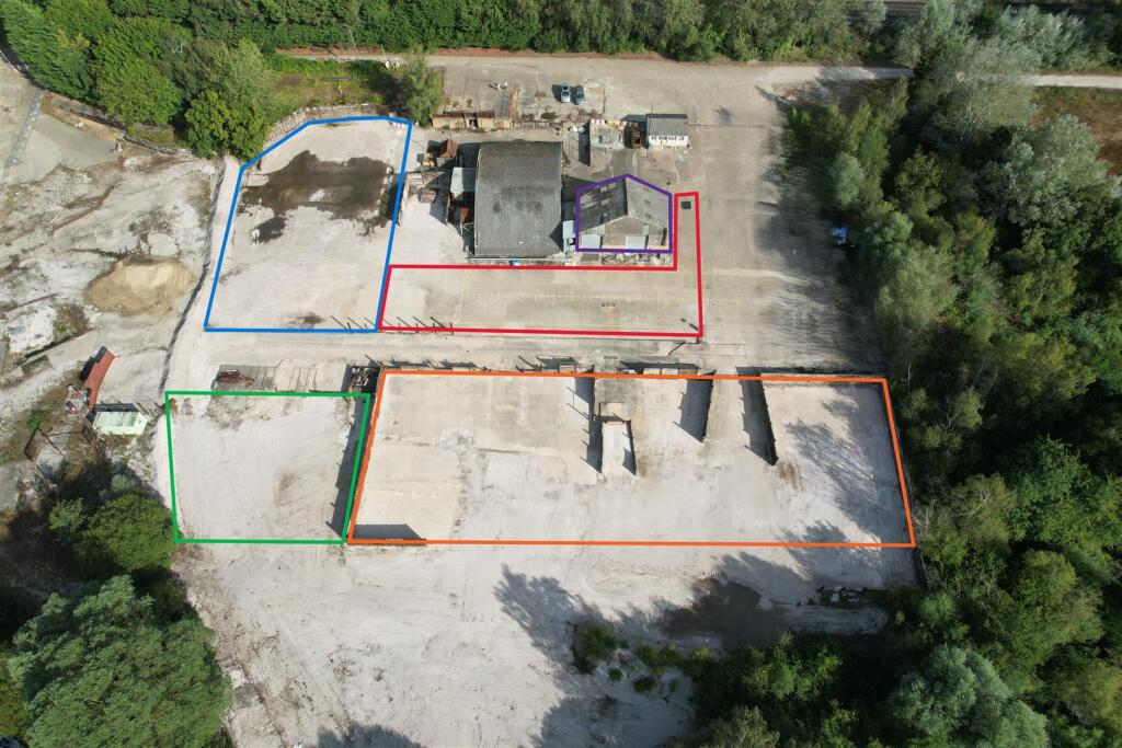 Main image of property: Hardstanding/Open Storage & Building Yard