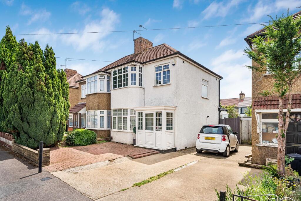 Main image of property: Tranmere Road, London