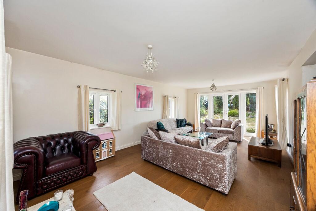 House in Brighton - View 4