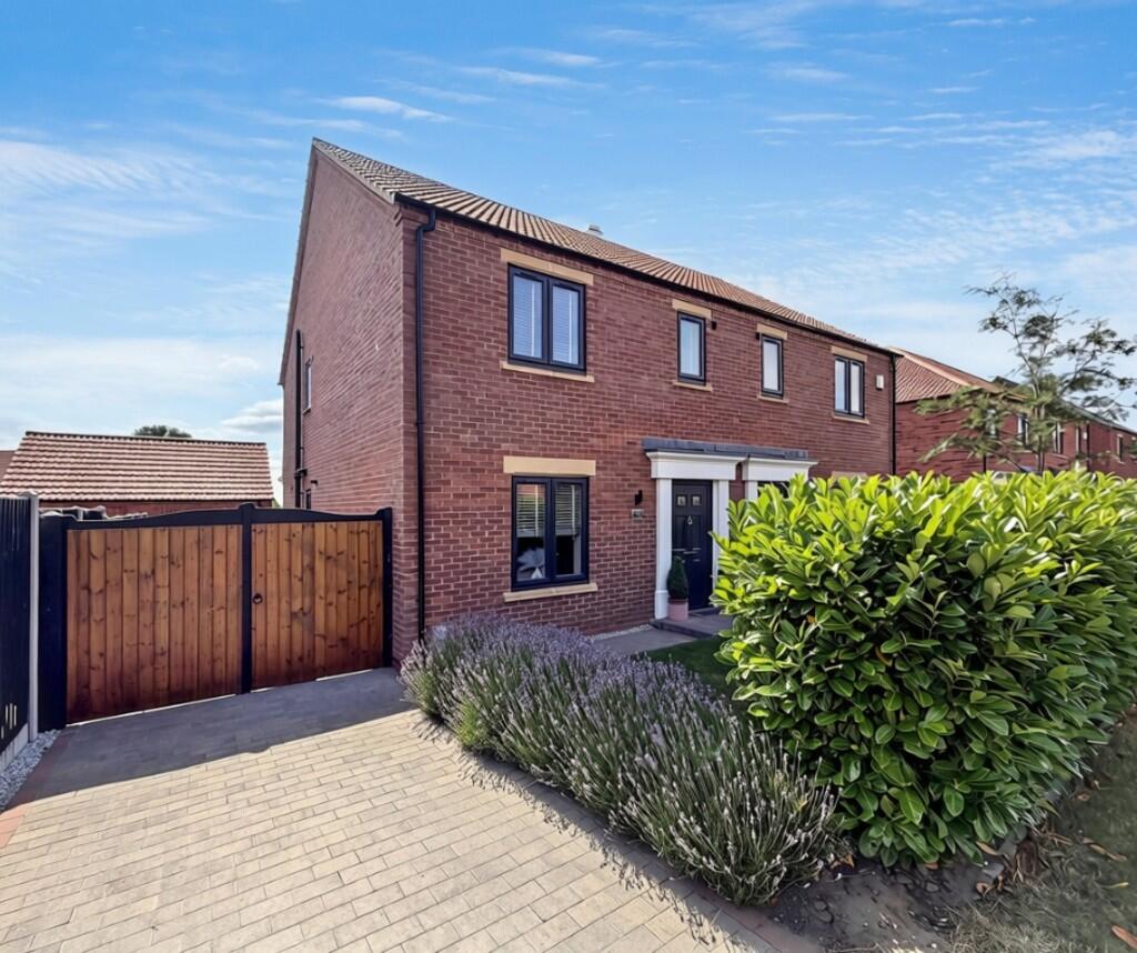 Main image of property: 48 Daisy Way, Louth, LN11 0FS