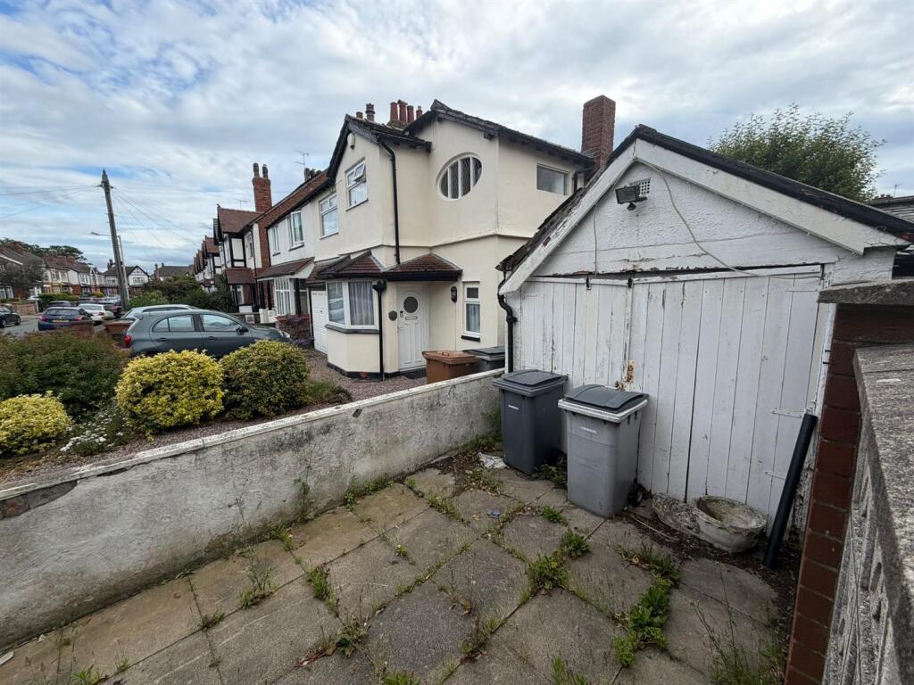 Groveland Avenue, Wallasey, CH45 photo 3