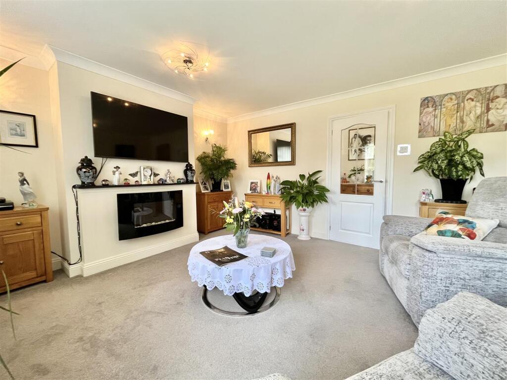 House in Rother, Fairlight - View 2