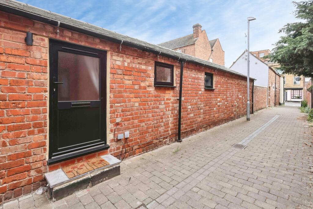 Main image of property: New Street, Evesham, WR11