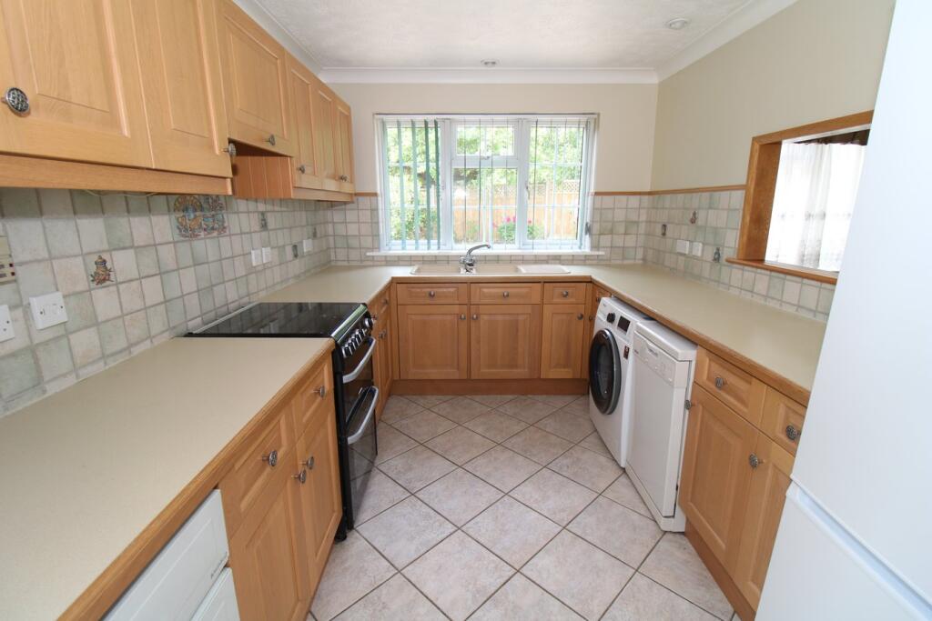 House in London, Shortlands - View 4