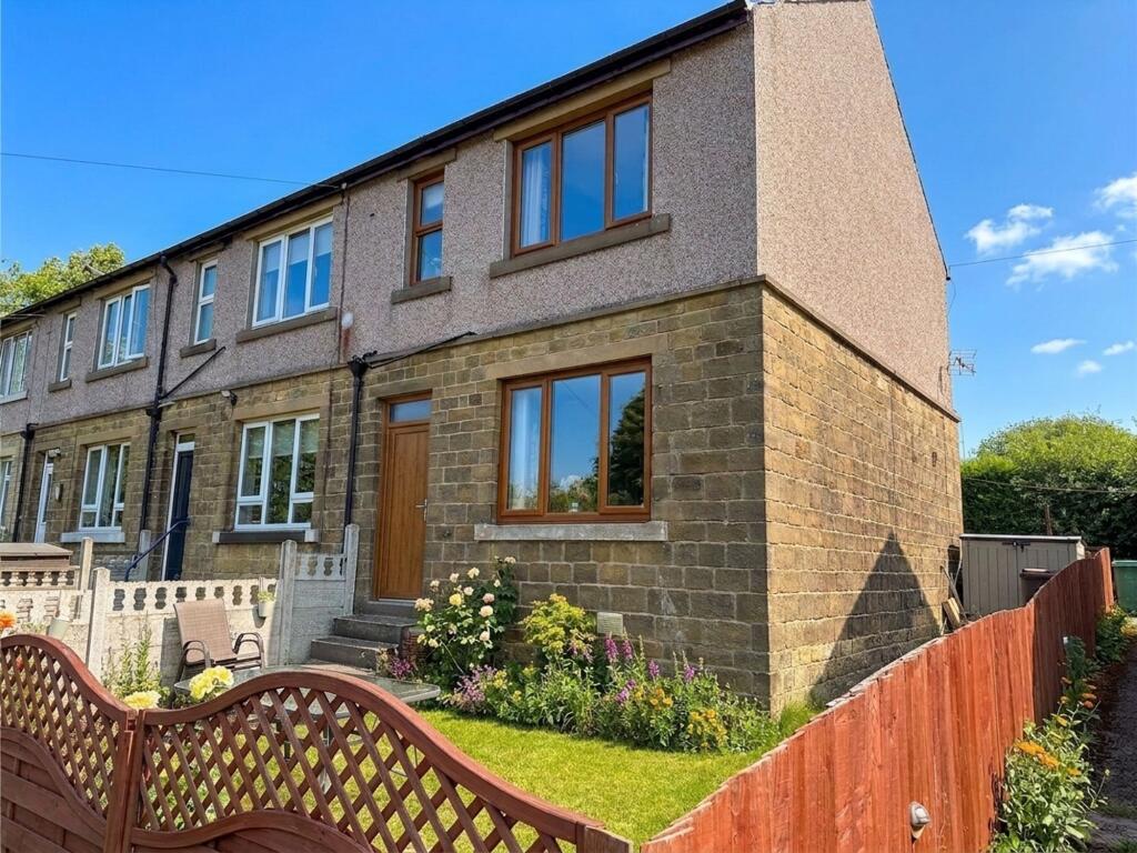 Main image of property: Oak Tree Avenue, Fenay Bridge, HD8