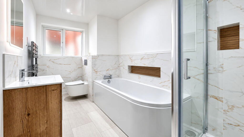 Apartment in Preston - View 4