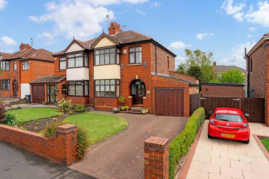 Main image of property: Kingsway, Widnes, WA8