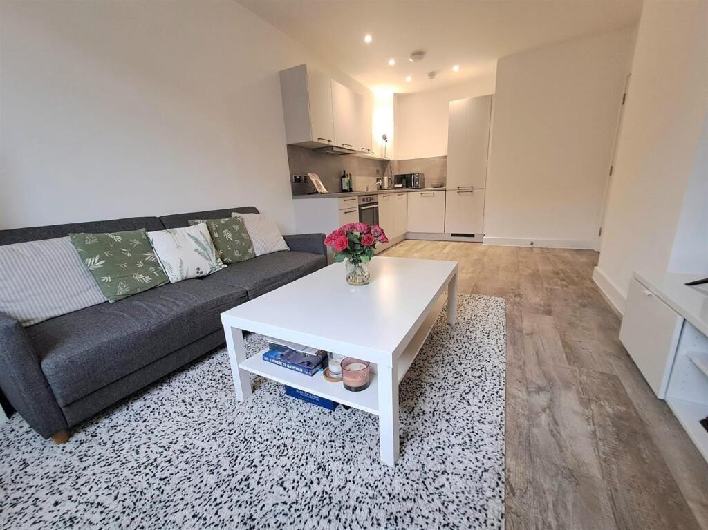 Additional image 6 of Wagon Lane, Sheldon